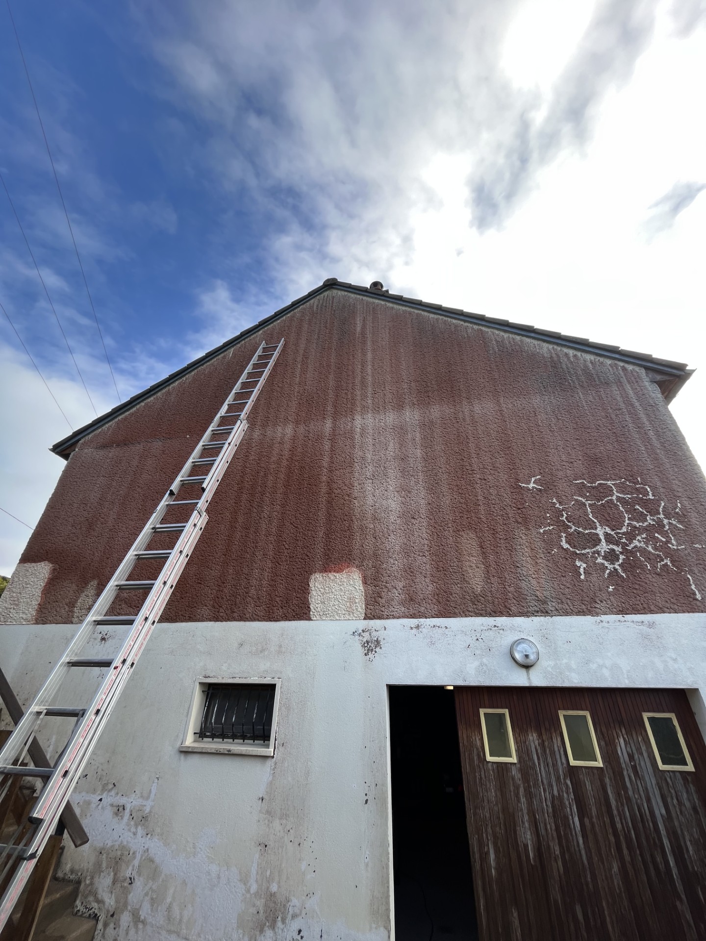 Façade avant ravalement